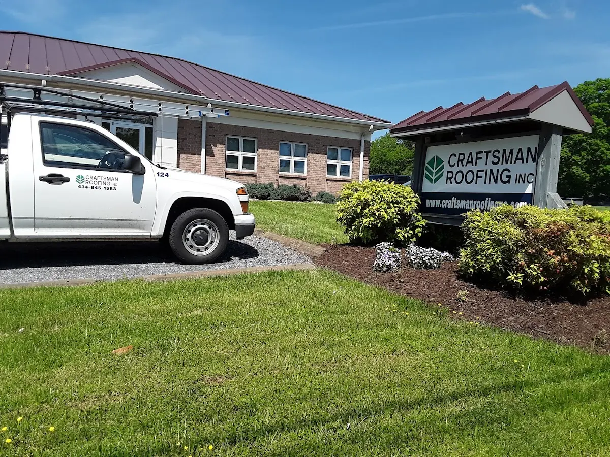 Quality Soffit & Fascia Repair by experienced craftsmen in Downtown Austin